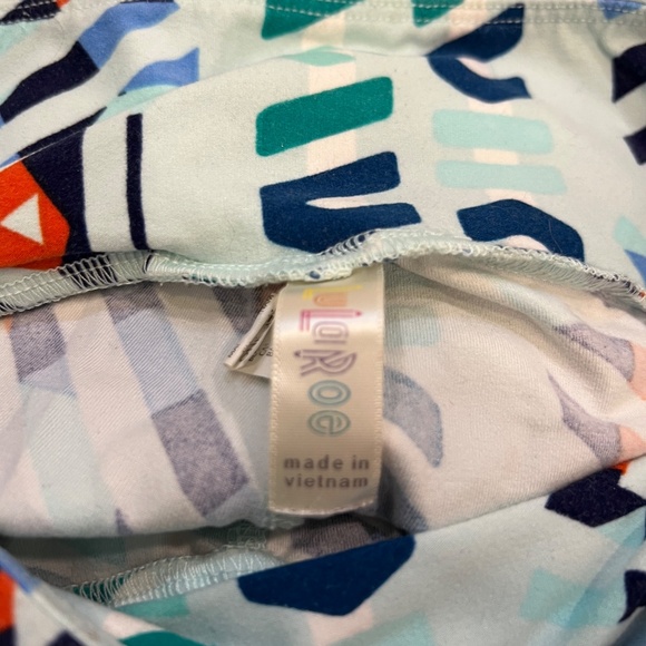 LulaRoe Leggings - Picture 3 of 3